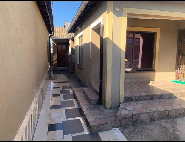 3 BEDROOM HOUSE FOR SALE IN KAALFONTEIN